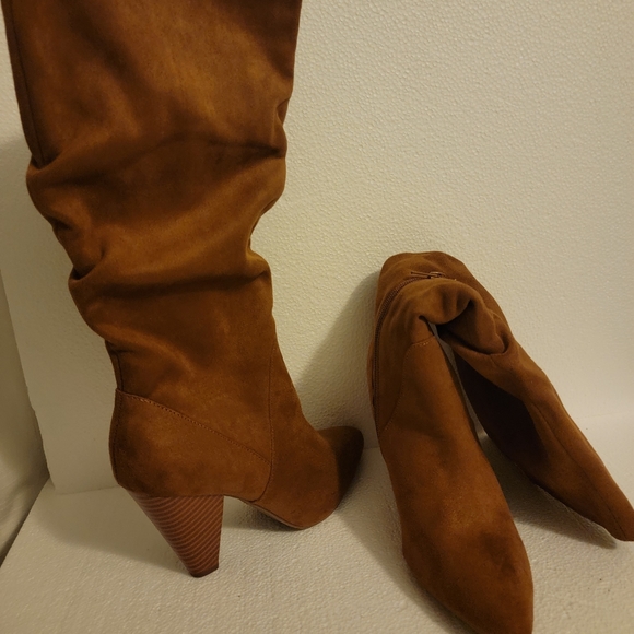 43. Zigisoho Boots size 8.5 - Picture 6 of 7